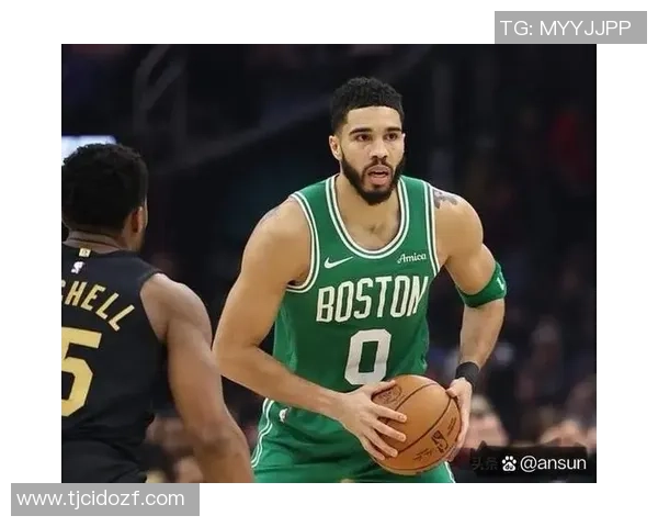 凯尔特人次节遭遇惨败单节净输28分半场落后20分引发球迷担忧